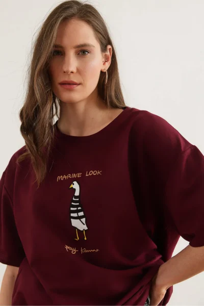 TSH-19000832-BURGUNDY_1