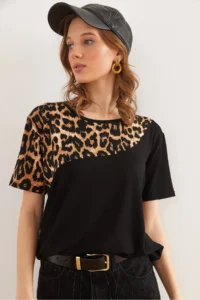 Olalook Women's Black Collar Leopard Detailed Knitted Viscose T-Shirt