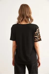 Olalook Women's Black Collar Leopard Detailed Knitted Viscose T-Shirt - Image 2