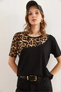 Olalook Women's Black Collar Leopard Detailed Knitted Viscose T-Shirt - Image 5