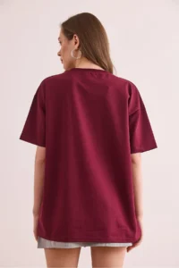 Olalook Women's Claret Red 1984 Printed Comfortable Mold 2 Thread T-Shirt - Image 2