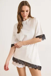 Olalook Women's White Asymmetrical Lace Detailed Cotton Tunic T-Shirt - Image 3