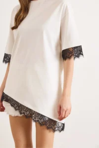 Olalook Women's White Asymmetrical Lace Detailed Cotton Tunic T-Shirt - Image 4