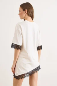Olalook Women's White Asymmetrical Lace Detailed Cotton Tunic T-Shirt - Image 5