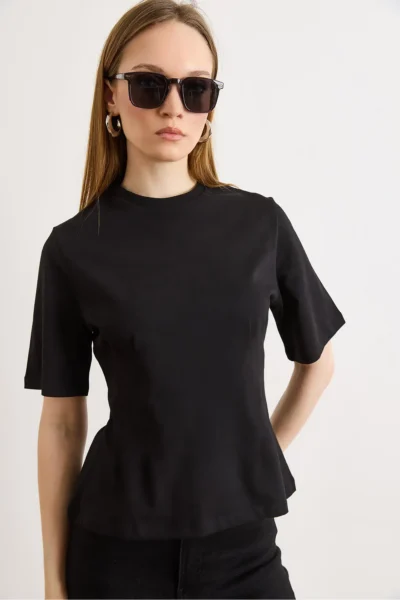 TSH-19000943-BLACK_1