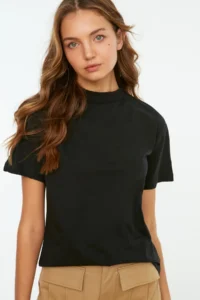 TRENDYOLMİLLA Black 100% Cotton Basic Regular/Normal Pattern Dog collar Knitting T-Shirt - Image 10