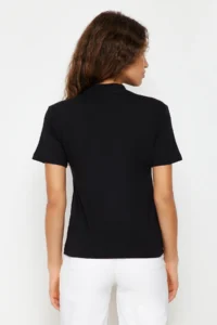 TRENDYOLMİLLA Black 100% Cotton Basic Regular/Normal Pattern Dog collar Knitting T-Shirt - Image 6