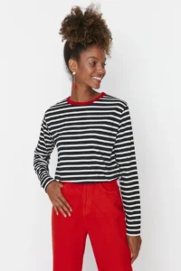 TRENDYOLMİLLA Black Striped relaxed Pattern Basic Crew Neck Colorful Ribbed Knitting T-Shirt - Image 2