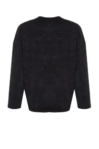 TRENDYOLMİLLA Anthracite Thick Cotton Aged Effect Relaxed Pattern Crew Neck Knitting T-Shirt - Image 8