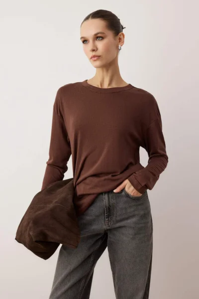 TWOAW26TS00010-BROWN_1
