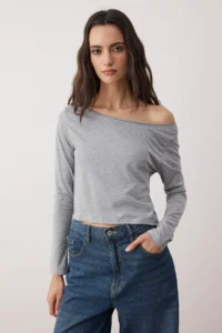 TRENDYOLMİLLA Teen Navy Blue-Gray Melange 100% Cotton Open Shoulder Collar Relaxed Cut Knitting T-Shirt - Image 11
