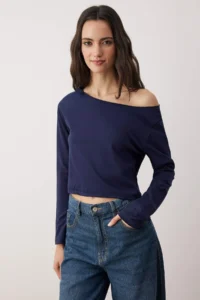 TRENDYOLMİLLA Teen Navy Blue-Gray Melange 100% Cotton Open Shoulder Collar Relaxed Cut Knitting T-Shirt - Image 14