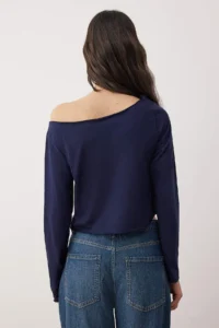 TRENDYOLMİLLA Teen Navy Blue-Gray Melange 100% Cotton Open Shoulder Collar Relaxed Cut Knitting T-Shirt - Image 16