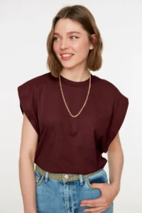 TRENDYOLMİLLA Burgundy 100% Cotton Wadding Look Basic Crew Neck Knitting T-Shirt - Image 2