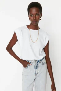 TRENDYOLMİLLA White 100% Cotton Wadding Look Basic Crew Neck Knitting T-Shirt - Image 2