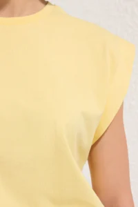TRENDYOLMİLLA Light Yellow 100% Cotton Wadding Appearance Basic Crew Neck Knitting T-Shirt - Image 3