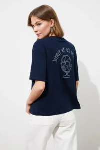 TRENDYOLMİLLA Navy Blue 100% Cotton Back Embroidered relaxed/Wide Relaxed Cut Crew Neck Knitting T-Shirt
