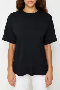 TRENDYOLMİLLA Black 100% Cotton Crew Neck Oversized/Wide Pattern Knitting T-Shirt - Image 4