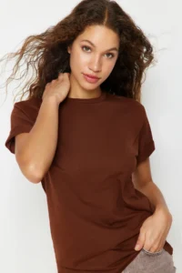 TRENDYOLMİLLA Brown 100% Cotton Crew Neck Oversized/Geniş Pattern Knitting T-Shirt - Image 2
