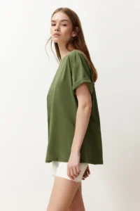 TRENDYOLMİLLA Khaki 100% Cotton Crew Neck Oversized/Wide Pattern Knitting T-Shirt - Image 3
