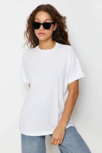 TRENDYOLMİLLA White 100% Cotton Crew Neck Oversized/Wide Pattern Knitting T-Shirt