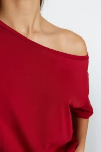 TRENDYOLMİLLA Rejection 100% Cotton Oversized/Wide Pattern Boat Neck Knitting T-Shirt - Image 4
