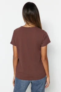 TRENDYOLMİLLA Brown-Beige-Khaki Striped 3 Sets Package Basic Crew Neck Knitting T-Shirt - Image 7
