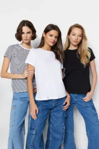 TRENDYOLMİLLA Black-White-Black Striped 3 Sets Package Basic Crew Neck Knitting T-Shirt - Image 2