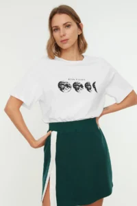 TRENDYOLMİLLA Ecru 100% Cotton Printed Boyfriend Fit Crew Neck Knitting T-Shirt - Image 8