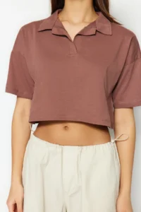 TRENDYOLMİLLA Brown 100% Thick Cotton Crop Polo Shirt Collar Knitting T-Shirt - Image 4