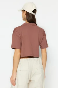 TRENDYOLMİLLA Brown 100% Thick Cotton Crop Polo Shirt Collar Knitting T-Shirt - Image 6