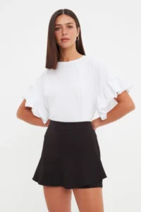 TRENDYOLMİLLA White 100% Cotton Ruffle Detailed Basic Crew Neck Knitting T-Shirt - Image 5