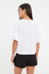 TRENDYOLMİLLA White 100% Cotton Ruffle Detailed Basic Crew Neck Knitting T-Shirt - Image 9