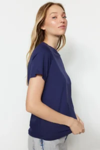 TRENDYOLMİLLA Navy Blue 100% Cotton Basic Crew Neck Knitting T-Shirt - Image 2