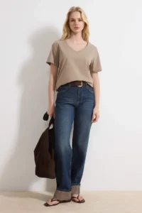 TRENDYOLMİLLA Mink 100% Cotton Basic V-neck Knitting T-Shirt