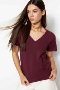 TRENDYOLMİLLA Dark Cherry 100% Cotton Basic V-neck Knitting T-Shirt - Image 2