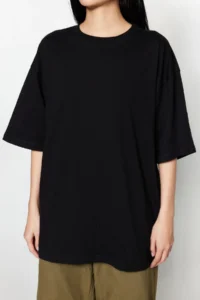 TRENDYOLMİLLA Black 100% Thick Cotton Oversized/Wide Pattern Crew Neck Knitting T-Shirt - Image 16