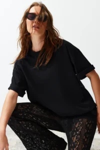 TRENDYOLMİLLA Black 100% Thick Cotton Oversized/Wide Pattern Crew Neck Knitting T-Shirt - Image 4