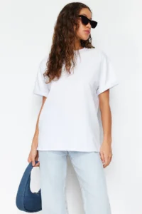 TRENDYOLMİLLA White 100% Thick Cotton Oversized/Wide Pattern Crew Neck Knitting T-Shirt - Image 3