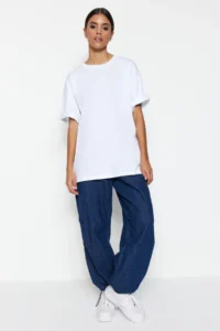 TRENDYOLMİLLA White 100% Thick Cotton Oversized/Wide Pattern Crew Neck Knitting T-Shirt - Image 6