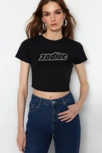 TRENDYOLMİLLA Black Stone Printed Basic Crop Crew Neck Cotton Flexible Knitting T-Shirt