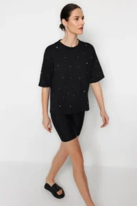 TRENDYOLMİLLA Black Stone Detailed relaxed/Wide Relaxed Cut Crew Neck Knitting T-Shirt - Image 3