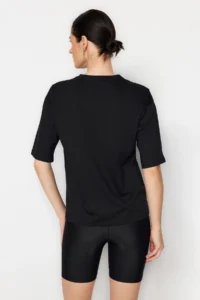 TRENDYOLMİLLA Black Stone Detailed relaxed/Wide Relaxed Cut Crew Neck Knitting T-Shirt - Image 6