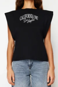 TRENDYOLMİLLA Black 100% Cotton Slogan Printed Regular/Normal Pattern Crew Neck Knitting T-Shirt - Image 5