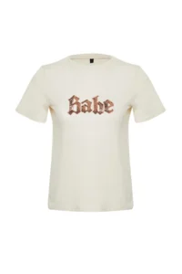 TRENDYOLMİLLA Stone Sequin Slogan Embroidered Regular/Normal Pattern Knitting T-Shirt - Image 7