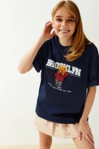 TRENDYOLMİLLA Navy Blue 100% Cotton Teddy Bear Printed Oversized/Wide Pattern Crew Neck Knitting T-Shirt - Image 2