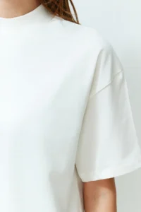 TRENDYOLMİLLA White 100% Thick Cotton Dog collar Three Quarter Sleeve Knitting T-Shirt - Image 5