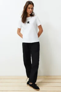 TRENDYOLMİLLA White 100% Cotton Star Printed Regular/Normal Pattern Crew Neck Knitting T-Shirt - Image 3