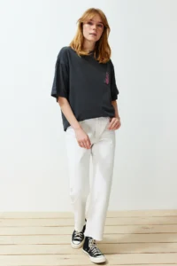 TRENDYOLMİLLA Anthracite Front and Back Printed Oversized/Wide Pattern Crew Neck Knitting T-Shirt - Image 2