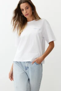 TRENDYOLMİLLA White 100% Cotton Printed relaxed/Rahat Pattern Knitting T-Shirt - Image 7
